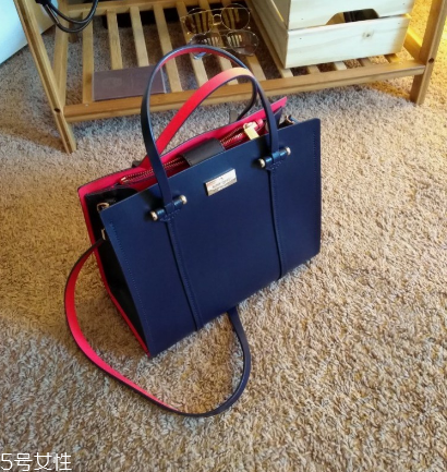 kate spade是奢侈品嗎？紐約輕奢界寵兒