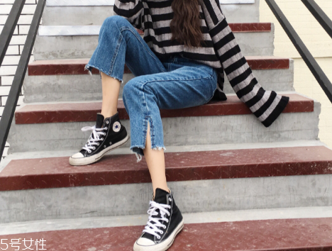 運(yùn)動鞋搭配什么褲子好看？春季最佳穿搭