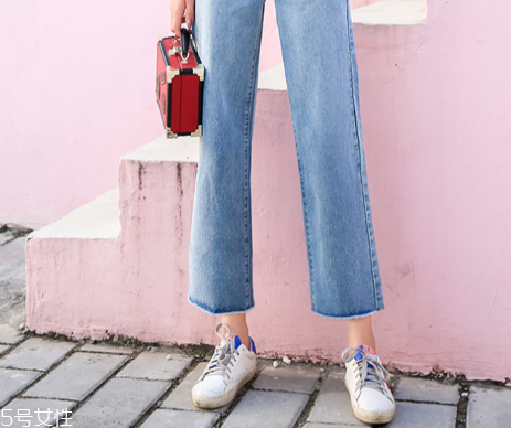 運(yùn)動鞋搭配什么褲子好看？春季最佳穿搭
