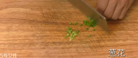 吃花菜可以減肥嗎？熱量低適合減肥時(shí)吃