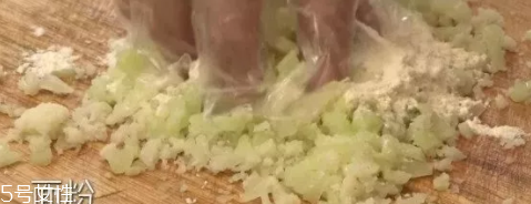 吃花菜可以減肥嗎？熱量低適合減肥時(shí)吃