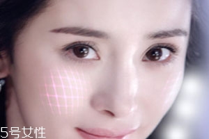 雅詩蘭黛線雕精華素怎么用？官方按摩圖效果最佳
