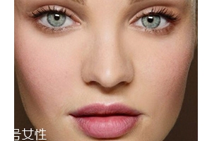 希思黎腮紅筆怎么用？這么做打造修長(zhǎng)小臉