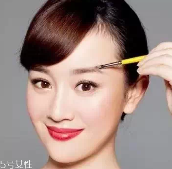怎么化標(biāo)準(zhǔn)眉？三點法打造親和眉形