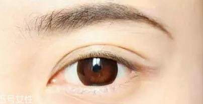 眉卡好用還是眉貼好用？眉貼更精確