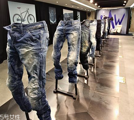 g star和evisu哪個(gè)好？兩大頂尖牛仔褲品牌