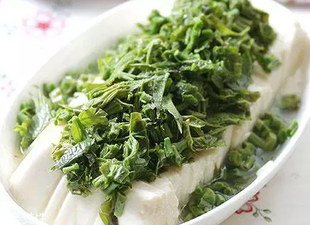 香椿涼拌怎么做好吃？超級(jí)簡(jiǎn)單的3道開胃菜