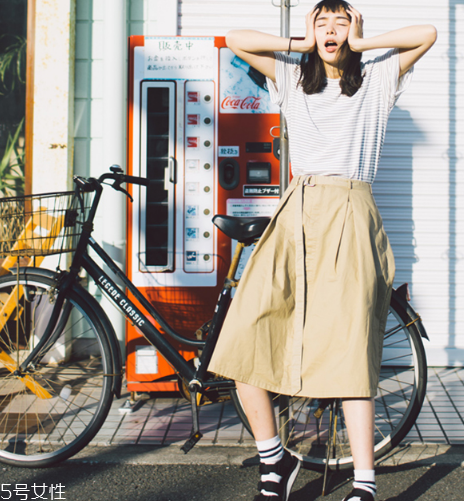 鹽系女生怎樣穿搭？清新無公害的鄰家女孩