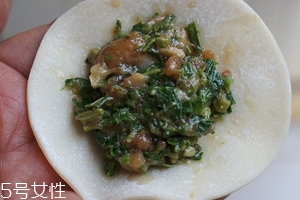 香椿水餃怎么做好吃？超詳細(xì)香椿豆腐餃子做法