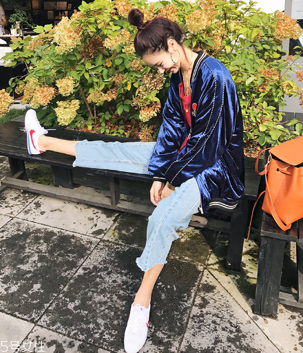 牛仔褲短了怎么改造？三步讓牛仔褲更合身
