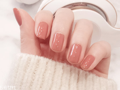 撕拉水性指甲油怎么用？涂后4-6小時不要碰水