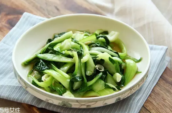 油菜怎么炒不苦？焯水能去掉苦味