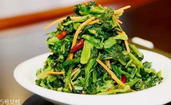 油菜怎么炒不苦？焯水能去掉苦味