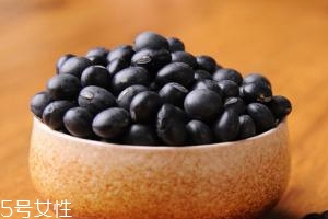 黑豆怎么吃不上火？黑豆汁喝了不上火