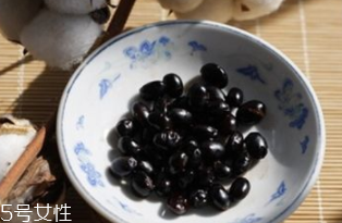 黑豆泡醋用生豆還是熟豆？熟不熟都可以