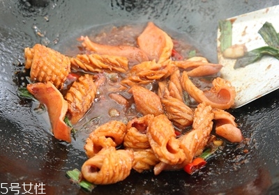 魷魚上面的膜怎么處理 魷魚上面的膜怎么處理