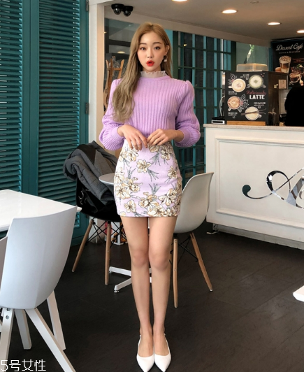 紫色毛衣怎么搭配？輕松駕馭流行色