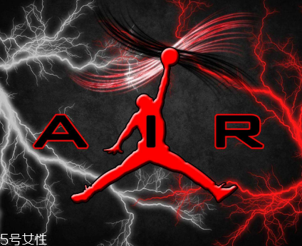 air jordan 1 satin黑扣碎配色綢緞版多少錢？