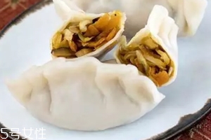 餃子餡可以放雞精嗎？會危害健康