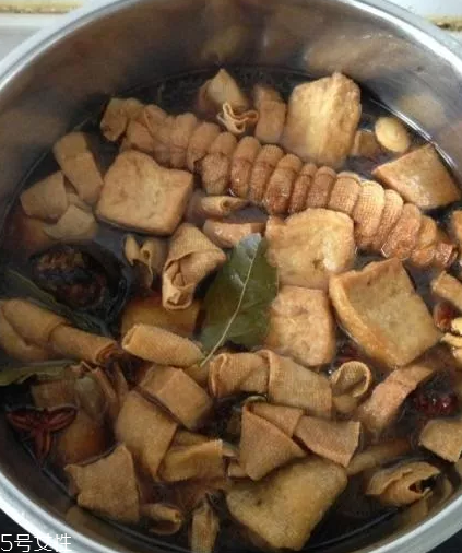 豆腐皮能油炸嗎？火候太猛容易炸糊