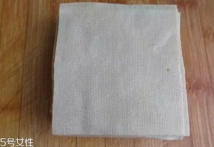 豆腐皮能油炸嗎？火候太猛容易炸糊