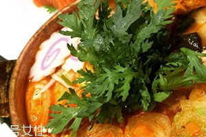 壽喜鍋生雞蛋怎么吃？壽喜燒蘸生雞蛋最美味