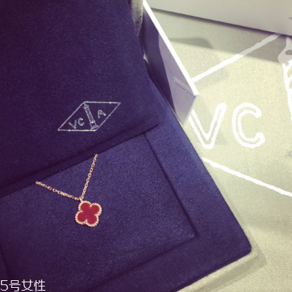 梵克雅寶屬于奢侈品嗎？名流貴族追捧的頂級(jí)珠寶