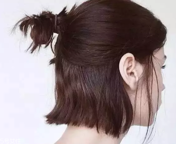 頭發(fā)短怎么扎好看？6個(gè)步驟讓短發(fā)有型又可愛