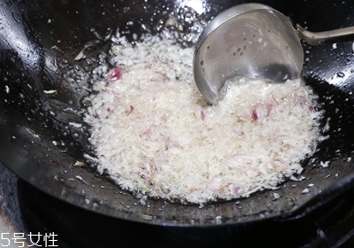 豬油的功效與作用禁忌有哪些 豬油的功效與作用禁忌有哪些