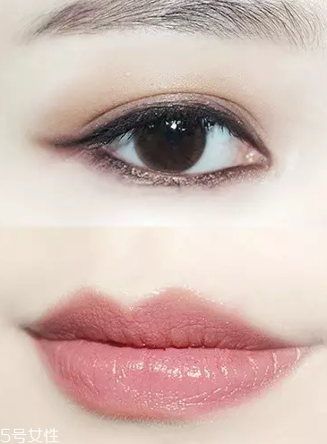 顯年輕的口紅色有哪些？TF黑管口紅溫柔又活潑