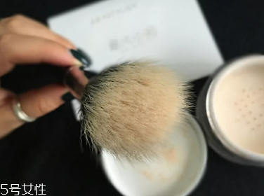 化妝刷怎么清洗才干凈？清洗化妝刷三步曲