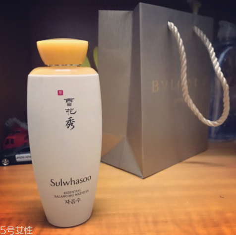 雪花秀平衡水和潤(rùn)顏水哪個(gè)好？潤(rùn)顏水是鎮(zhèn)店之寶