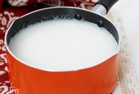 茯苓為什么不溶于水 屬于正?，F(xiàn)象