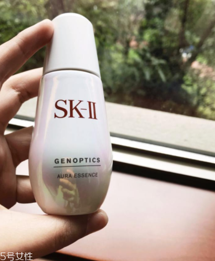 sk2小燈泡適合什么膚質 干皮夏天用