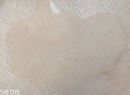 雪花秀平衡水乳怎么樣？一年四季維穩(wěn)利器