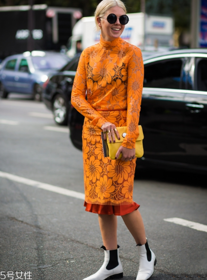 參加婚禮穿什么鞋子？優(yōu)雅與時(shí)髦并存