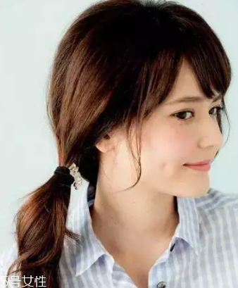 職業(yè)女性發(fā)型大全 2018最流行的OL發(fā)型趨勢 職業(yè)女性發(fā)型大全 2018最流行的OL發(fā)型趨勢