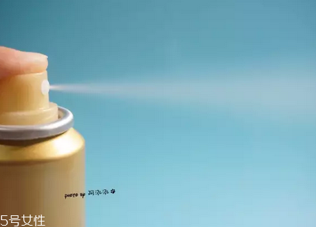 戶外防曬霜哪個(gè)牌子好 戶外使用防曬噴霧更方便 戶外防曬霜哪個(gè)牌子好 戶外使用防曬噴霧更方便