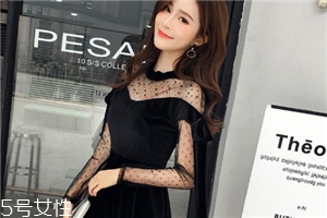 2018流行什么款式小黑裙？最經(jīng)典的性感風(fēng)