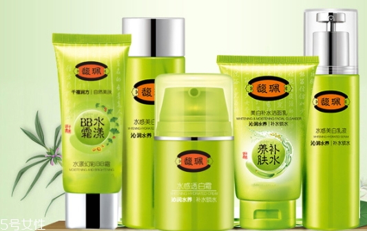 馥佩和百雀羚哪個(gè)好？
