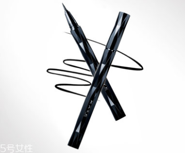 眼距太寬怎么畫眼線？眼頭尖角全描黑