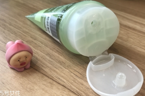 伊夫黎雪適合什么年齡？法國植物護(hù)膚品牌