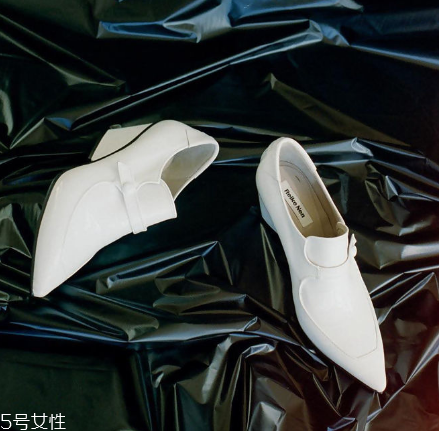 reike nen鞋子多少錢？畫報(bào)般的潮流經(jīng)典
