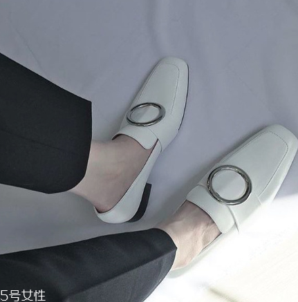 dorateymur鞋子多少錢？最近超火的小眾鞋牌