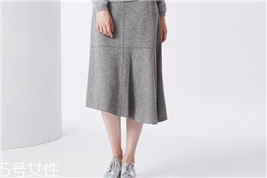 2022年流行什么樣的半身裙？做個(gè)撩人的時(shí)髦精