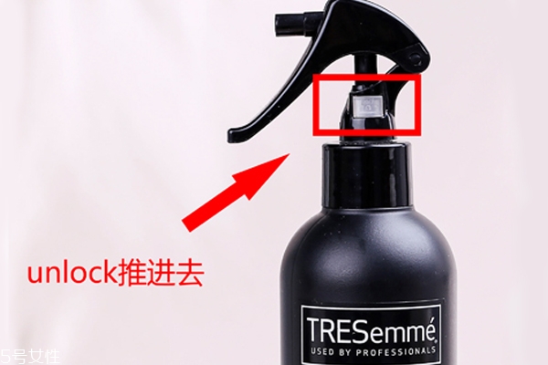 防燙噴霧哪個(gè)牌子好？隔熱定型不傷發(fā)