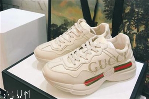 gucci老爹鞋有女款嗎？明星們?nèi)耸忠浑p