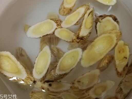 黃芪是什么味道？有點大豆味