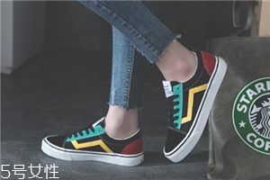 帆布鞋為什么容易開膠？帆布鞋要仔細(xì)愛護(hù)