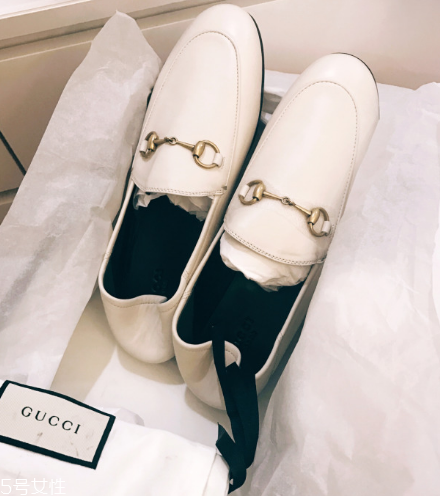 gucci樂福鞋多少錢？美貌與實(shí)穿并存